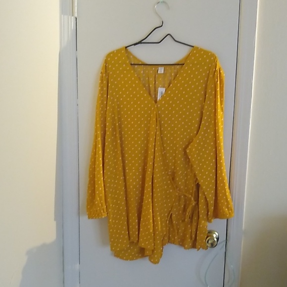 Old Navy | Tops | Wrap Front Polka Dot Plus Size Top From Old Navy |  Poshmark